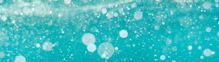 Close-up of Water Bubbles Splashing